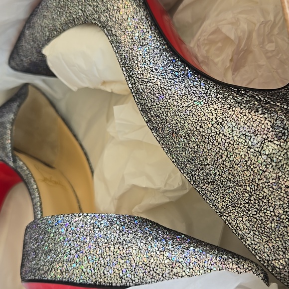 Christian Louboutin "Iriza 100 Nappa Mica" - Picture 10 of 11